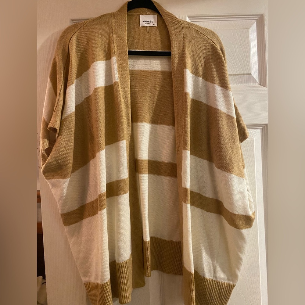 ANDREE BY UNIT Tan and White Striped Poncho